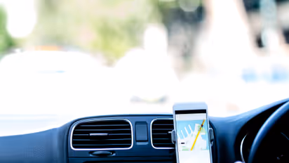 'എസ്ഒഎസ് ബട്ടണമർത്തി, ഒന്നും സംഭവിച്ചില്ല, ഞാൻ ഇറങ്ങിയോടി'; ഒല ടാക്സിയിലെ പേടിപ്പെടുത്തുന്ന അനുഭവവുമായി യുവതി