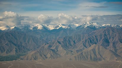 പരിസ്ഥിതി ലോല മേഖലയിലെ സർക്കാർ ഭൂമിയിൽ അനധികൃതമായി ക്ഷേത്രം നിർമ്മിച്ച് സ്വയം പ്രഖ്യാപിത ആൾദൈവം 