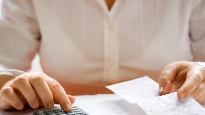 4 Apps to help you save money