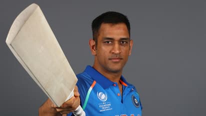 ನಿವೃತ್ತಿ ಸುದ್ದಿ ಬೆನ್ನಲ್ಲೇ ಧೋನಿ ನಂ.7 ಜರ್ಸಿ ಹರಾಜು!