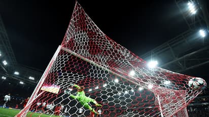 19 stunning images you shouldn't miss this week in football