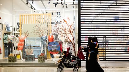 Saudi women got the right to drive, but here are 8 things they still can’t do