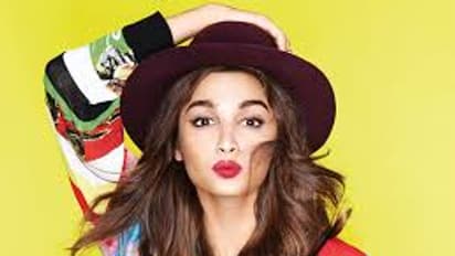 These 10 popular actors cannot cast a vote in the elections