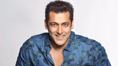 10 popular actors who did NOT attend Anushka, Virat's wedding reception