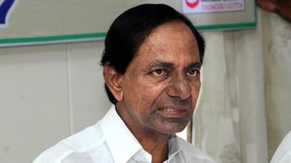 విద్యార్ధులకు కేసీఆర్ సర్కార్ గుడ్‌న్యూస్: వరదల్లో సర్టిఫికెట్లు పోతే .. కొత్తవి జారీ