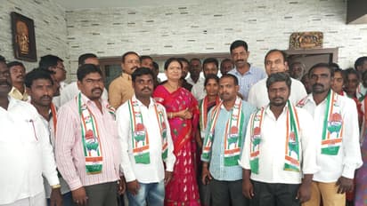 పాలమూరులో టిఆర్ఎస్ కు జేజమ్మ షాక్ (వీడియో)