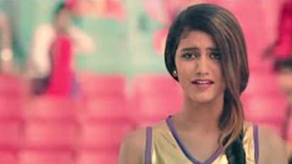 కన్నుకొట్టి యాడ్స్ కూడా తెచ్చుకుంది