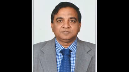 మక్కా పేలుళ్ల కేసులో అలజడి.. ఎన్ఐఎ జడ్జి రవీందర్ రెడ్డి రాజీనామా