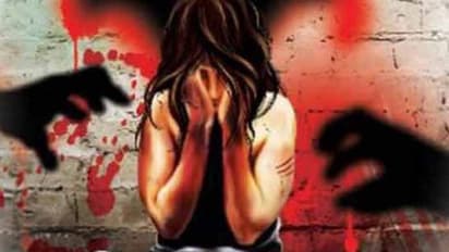 టూ వీలర్ ఆశ చూపి యువతిపై గ్యాంగ్రేప్: నిందితులు చిక్కారిలా...