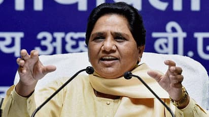 BSP vice-president attacks Rahul Gandhi's foreign origins, gets sacked by Mayawati