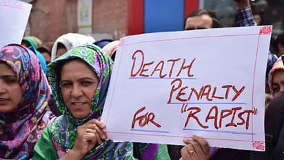 Rishi Kapoor, Farhan Akhtar call for timely execution of capital punishment for rape convicts