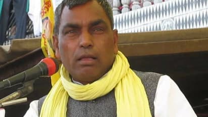 ಯಾದವರು, ರಜಪೂತರಿಂದ ಹೆಚ್ಚು ಮದ್ಯ ಸೇವನೆ: ಯುಪಿ ಸಚಿವನ ವಿವಾದ