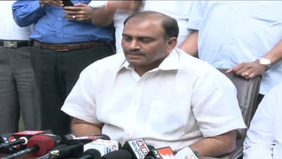 నాగబాబు వల్ల చిరంజీవి గౌరవం తగ్గుతోంది.. రఘురామ కృష్ణం రాజు