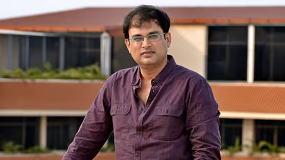 షాక్: వక్కంతం వంశీ ఏం చేస్తున్నాడో తెలుసా..?