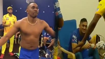 ಗೆದ್ದ ಖುಷಿಯಲ್ಲಿ ಧೋನಿ ಎದುರೆ DJ ಬ್ರಾವೋ ಸಖತ್ ಸ್ಟೆಪ್ಸ್..!