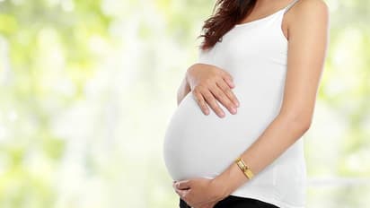 பெண்களே..! சுகப்பிரசவம் நடக்க கர்ப்ப காலத்தில்இதை மட்டும் செய்யுங்க...!