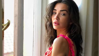 ఎక్స్ పోజింగ్ లో హద్దులు దాటింది!