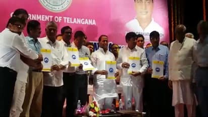 తెలంగాణ న్యాయవాదులకు హెల్త్ కార్డులు జారీ (వీడియో)