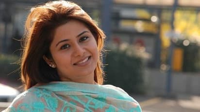 ఆ హీరో ఎవరినీ ప్రేమించొద్దని గట్టిగా అరిచాడు!