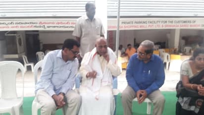 దత్తాత్రేయను పరామర్శించిన అల్లం, చక్రపాణి