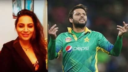 అతడితో శృంగారంలో పాల్గొన్నట్లు చెప్పడం నా తప్పే!