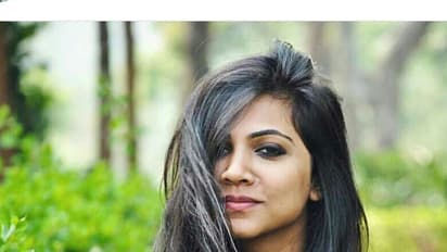 இவர் தான் நடிகை மடோனா செபாஸ்டியனின் காதரலா? வைரலாகும் புகைப்படம்!