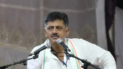 Shivakumar fails to influence Mandya leaders against Sumalatha