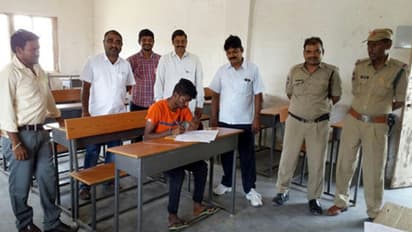 హుజూరాబాద్ లో ఒకే ఒక్కడు