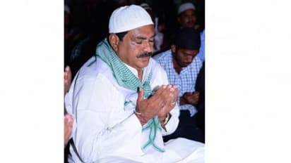 టిఆర్ఎస్ ఎర్రబెల్లి ఇఫ్తార్ విందు