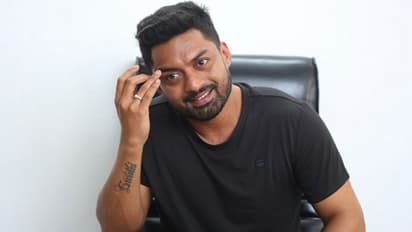 అయ్యో పాపం మంచోడు.. నందమూరి హీరోకి దెబ్బేసిన మహేష్, బన్నీ!