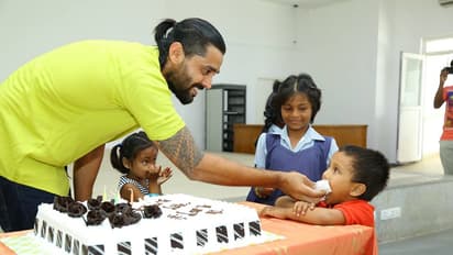 13 ವರ್ಷಗಳ ಹಿಂದೆ ಮುರಳಿ ವಿಜಯ್ ಉದ್ದ ಕೂದಲು ಕತ್ತರಿಸಿದ್ದೇಕೆ?