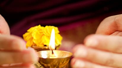 ರಸಜ್ವಾಲೆಯಾದವರು ಎಳ್ಳು ದೀಪ ಹಚ್ಚಬಹುದಾ?