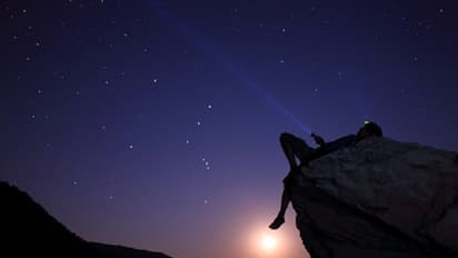 ಮಿಥುನ ರಾಶಿಯವರಿಂದು ಉದ್ಯೋಗದಲ್ಲಿ ಪ್ರಶಂಸೆ ಗಳಿಸುತ್ತಾರೆ, ಉಳಿದವರ ರಾಶಿ ಫಲ ಹೇಗಿದೆ?