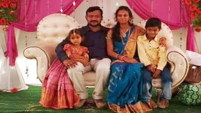 పెద్దపల్లి జిల్లా లో ఘోర రోడ్డు ప్రమాదం, ఒకే కుటుంబానికి చెందిన నలుగురు మృతి