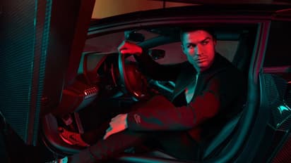 ಫುಟ್ಬಾಲ್ ಸ್ಟಾರ್ ಕ್ರಿಸ್ಟಿಯಾನೋ ರೋನಾಲ್ಡೋ ಬಳಿ ಏಷ್ಟು ಕಾರುಗಳಿವೆ ಗೊತ್ತಾ?