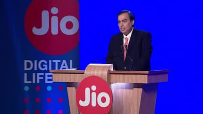 அதிரடியாக விற்பனைக்கு வந்தது "ஜியோ  2"....!