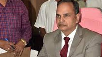 పోస్టింగుల్లో న్యాయం చేయాలి: సీఎస్ను కోరిన బీసీ, ఎస్సీ, ఎస్టీ ఐఎఎస్లు