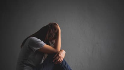 ನನ್ನ ಗಂಡನಿಗೆ ಅಫೇರಿ ಇದೆ; ಇನ್ನೊಂದು ಮದುವೆ ಆಗಲೇ?