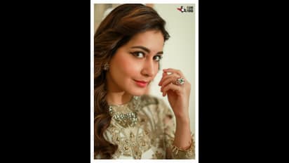 రాశి ఖన్నా ఫోటో గ్యాలరీ