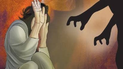 ಗೆಳೆಯನ ಜೊತೆ ಮಲಗಲು ನಿರಾಕರಿಸಿದ ಪತ್ನಿಯ ತಲೆ ಬೋಳಿಸಿದ!