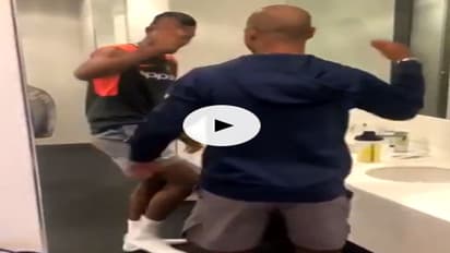 హార్డిక్ పాండ్యా, ధావన్ ఇంగ్లండులో బాత్రూమ్ డ్యాన్స్ (వీడియో)