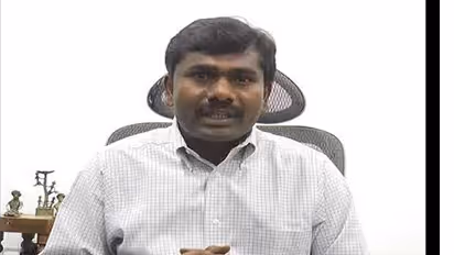 ఏపి ఐఏఎస్ అధికారిపై పోలీసులకు ఫిర్యాదుచేసిన భార్య