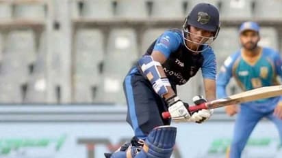 ಪಾನಿಪುರಿ ಮಾರುತ್ತಿದ್ದವ ಈಗ ಭಾರತ ಕ್ರಿಕೆಟಿಗ!