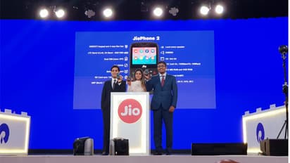 ಜಿಯೋಫೋನ್ 2 ಬಿಡುಗಡೆ; ನೂತನ ಫೋನ್‌ನಲ್ಲಿ ಏನೆಲ್ಲಾ ಫೀಚರ್ಸ್ ಇದೆ?