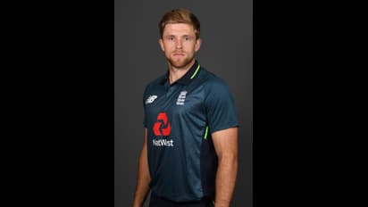 ಭುವನೇಶ್ವರ್-ಕುಲದೀಪ್ ವಿರುದ್ಧ ಇಂಗ್ಲೆಂಡ್ ವೇಗಿ ಗರಂ ಆಗಿದ್ದೇಕೆ?