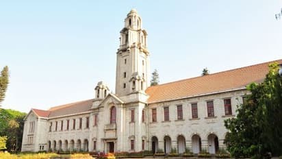 ವಿಶ್ವದ ಟಾಪ್‌ 300 ವಿವಿಗಳಲ್ಲಿ ಭಾರತದ್ದು ಒಂದೂ ಇಲ್ಲ!