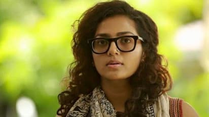 మూడేళ్ల వయసులోనే నాపై లైంగిక దాడి.. హీరోయిన్ కామెంట్స్!