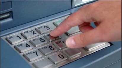 ಎಟಿಎಂ ಬಳಕೆದಾರರೇ ಎಚ್ಚರ : ನಿಮ್ಮ ಹಣದ ಮೇಲಿದೆ ಕಳ್ಳರ ಕಣ್ಣು