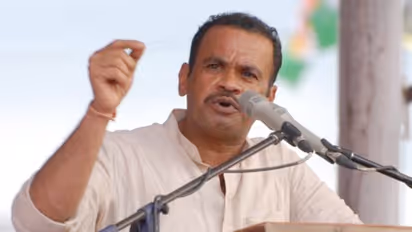 ఇంకెప్పుడు స్పందిస్తారు, దారుణాలు కనబడటం లేదా: కేసీఆర్ పై మాజీమంత్రి కోమటిరెడ్డి ఫైర్