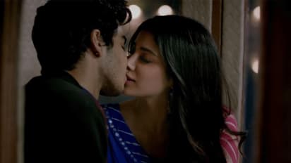 జాన్వీ కపూర్ 'దఢక్'పై బాలీవుడ్ సెలబ్రిటీల కామెంట్!